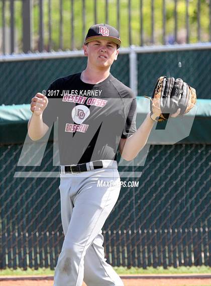 Thumbnail 2 in Desert Oasis vs. Bishop Gorman photogallery.