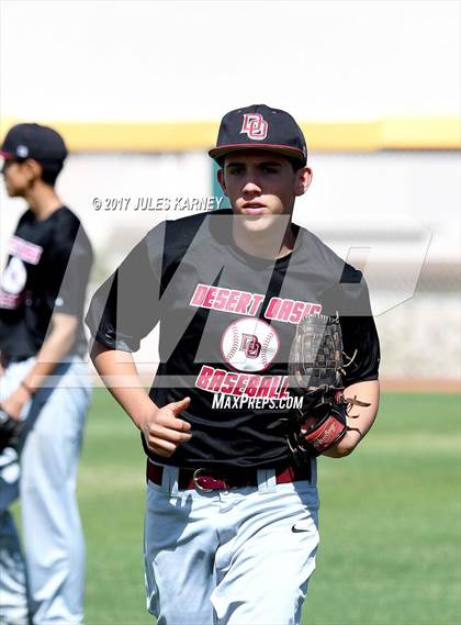 Thumbnail 3 in Desert Oasis vs. Bishop Gorman photogallery.