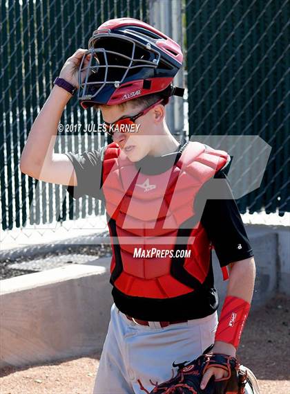 Thumbnail 3 in Desert Oasis vs. Bishop Gorman photogallery.
