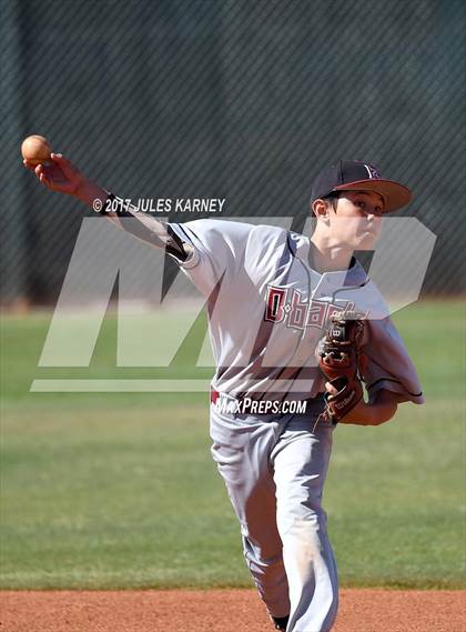 Thumbnail 3 in Desert Oasis vs. Bishop Gorman photogallery.