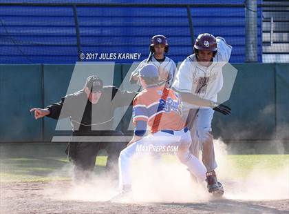 Thumbnail 3 in Desert Oasis vs. Bishop Gorman photogallery.