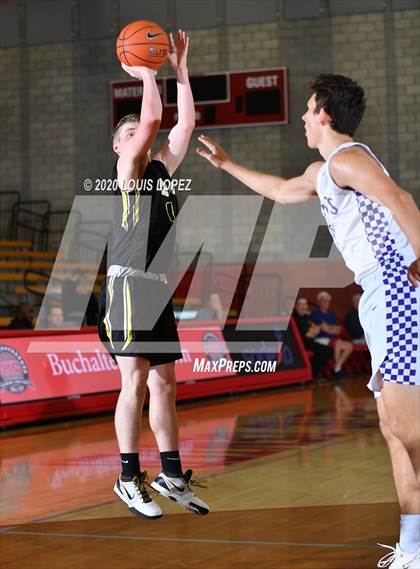 Thumbnail 3 in St. Augustine vs. Capistrano Valley (Nike Extravaganza) photogallery.