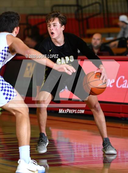 Thumbnail 3 in St. Augustine vs. Capistrano Valley (Nike Extravaganza) photogallery.