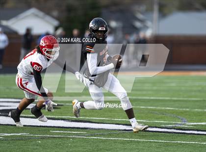Thumbnail 1 in Parkersburg @ Martinsburg (WVSSAC 4A Round 1 Playoff) photogallery.