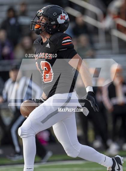 Thumbnail 1 in Parkersburg @ Martinsburg (WVSSAC 4A Round 1 Playoff) photogallery.