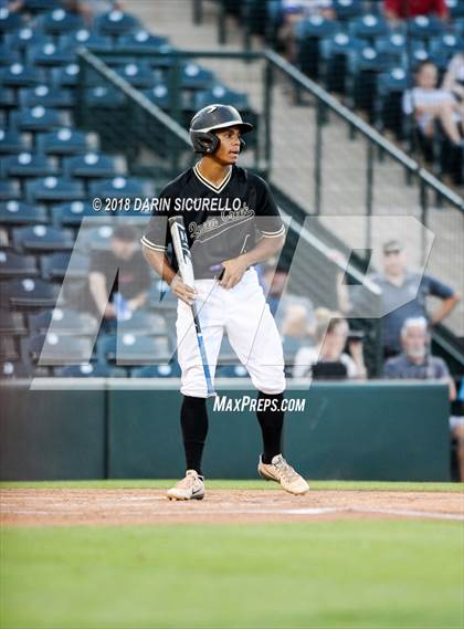 Thumbnail 2 in Mesquite vs. Queen Creek (AIA 5A Round 3A Playoff) photogallery.