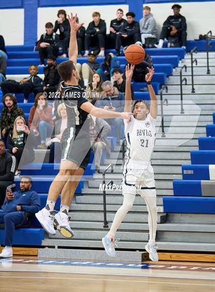 Thumbnail 2 in George School vs. Springside Chestnut Hill Academy photogallery.