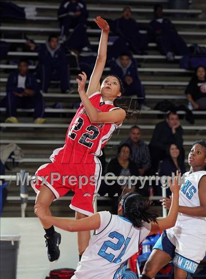 Thumbnail 3 in Sam Rayburn vs. South Houston (McDonald's Texas Invitational) photogallery.