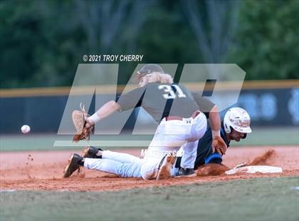 Thumbnail 3 in Sun Valley @ Cox Mill photogallery.