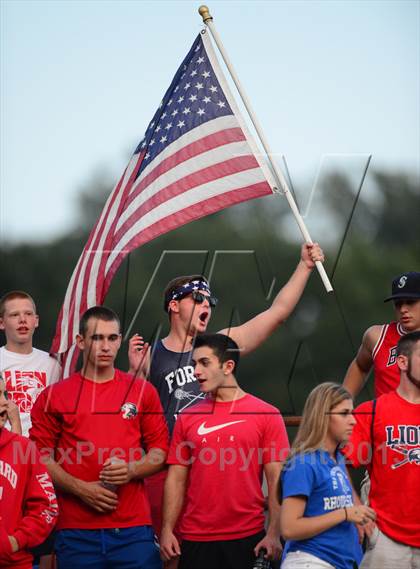 Thumbnail 3 in Warde @ Foran photogallery.