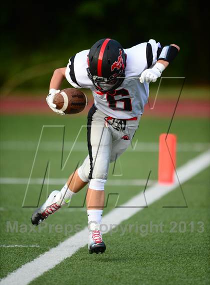 Thumbnail 3 in Warde @ Foran photogallery.