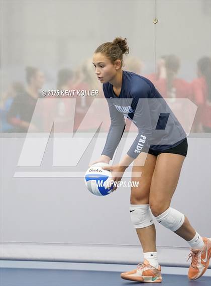Thumbnail 2 in Skyline vs. South Lyon (Beast of the East) photogallery.