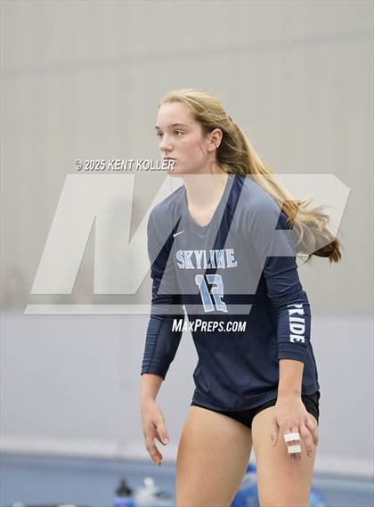 Thumbnail 2 in Skyline vs. South Lyon (Beast of the East) photogallery.