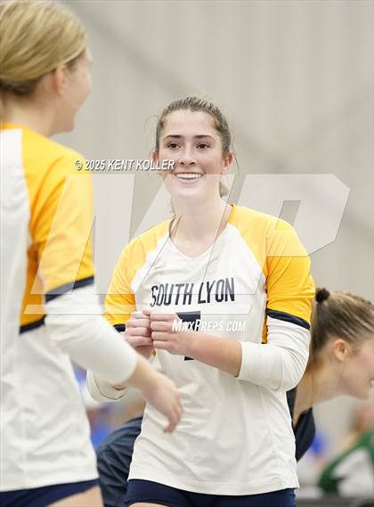 Thumbnail 1 in Skyline vs. South Lyon (Beast of the East) photogallery.