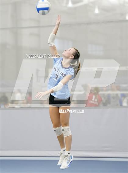 Thumbnail 2 in Skyline vs. South Lyon (Beast of the East) photogallery.