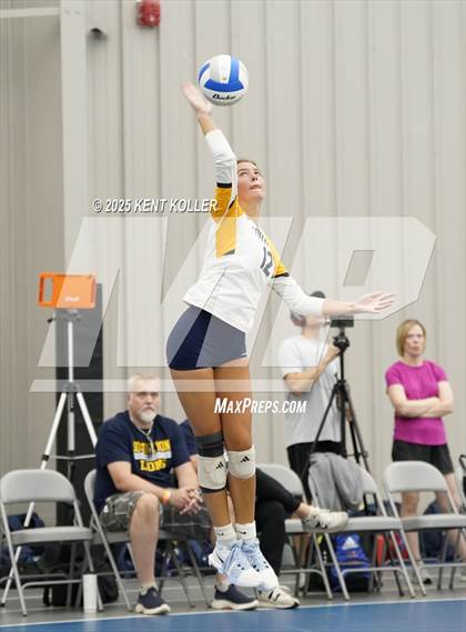 Thumbnail 3 in Skyline vs. South Lyon (Motor City Power Series) photogallery.