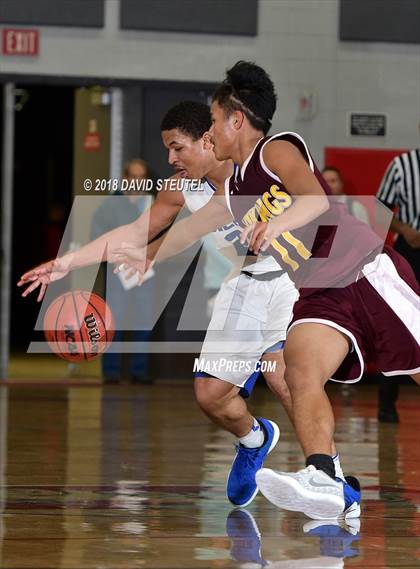 Thumbnail 2 in Edison vs. Sierra (Trojan Christmas Classic) photogallery.
