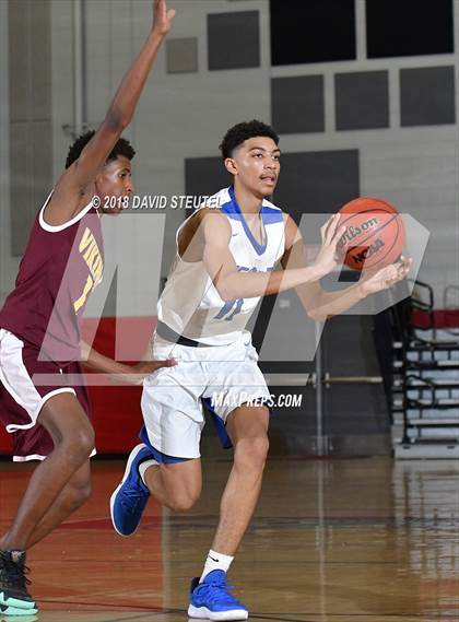 Thumbnail 2 in Edison vs. Sierra (Trojan Christmas Classic) photogallery.