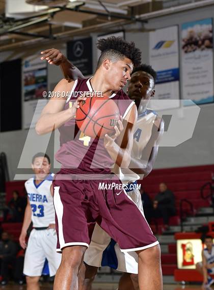 Thumbnail 3 in Edison vs. Sierra (Trojan Christmas Classic) photogallery.