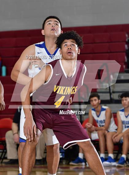 Thumbnail 3 in Edison vs. Sierra (Trojan Christmas Classic) photogallery.