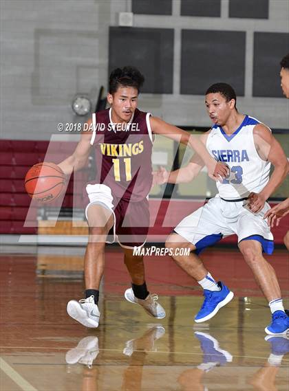 Thumbnail 1 in Edison vs. Sierra (Trojan Christmas Classic) photogallery.