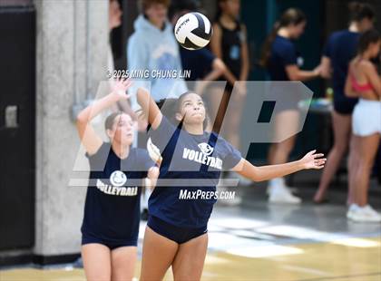 Thumbnail 1 in Vista Murrieta @ Aliso Niguel photogallery.