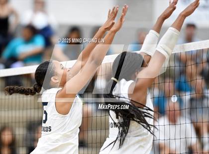 Thumbnail 3 in Vista Murrieta @ Aliso Niguel photogallery.
