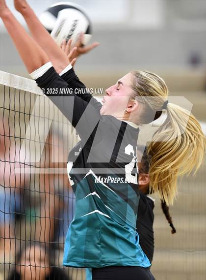 Thumbnail 3 in Vista Murrieta @ Aliso Niguel photogallery.