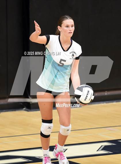 Thumbnail 3 in Vista Murrieta @ Aliso Niguel photogallery.