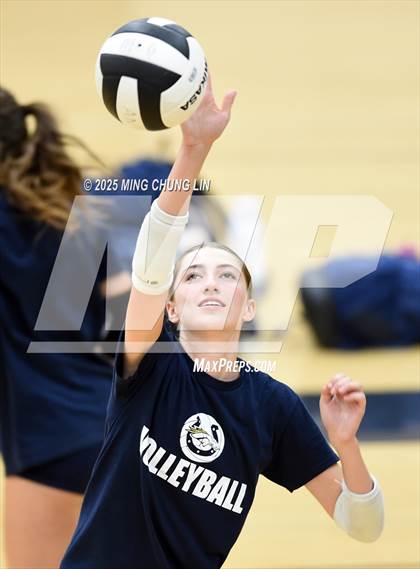 Thumbnail 3 in Vista Murrieta @ Aliso Niguel photogallery.