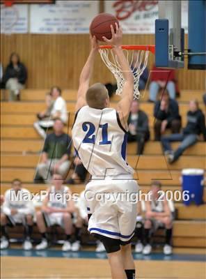 Thumbnail 3 in Rocklin vs Franklin (Rocklin Holiday Classic) photogallery.