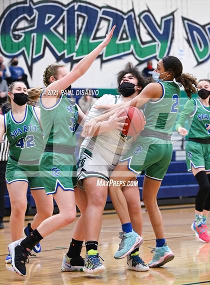 Thumbnail 1 in Doherty @ ThunderRidge photogallery.