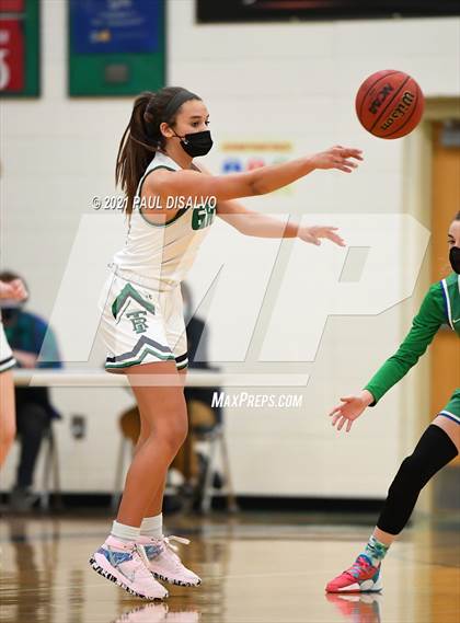 Thumbnail 1 in Doherty @ ThunderRidge photogallery.