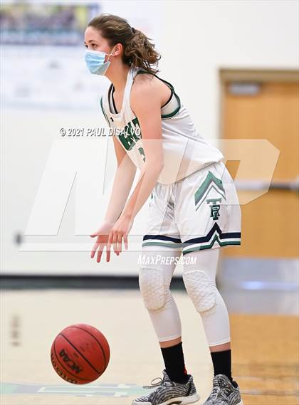 Thumbnail 2 in Doherty @ ThunderRidge photogallery.