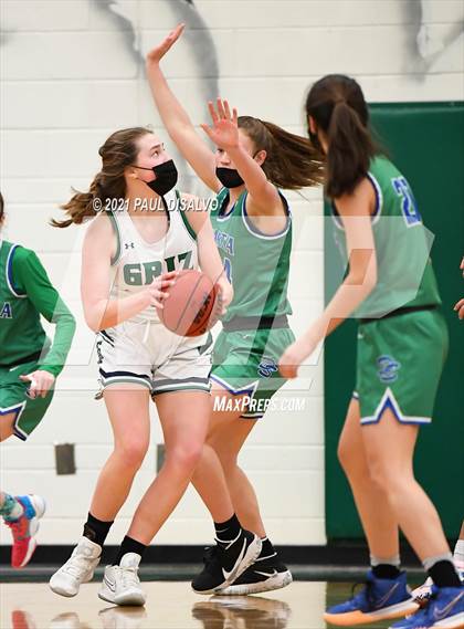 Thumbnail 2 in Doherty @ ThunderRidge photogallery.