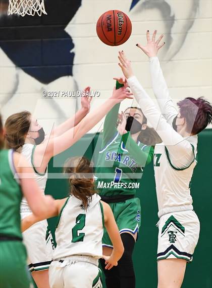Thumbnail 2 in Doherty @ ThunderRidge photogallery.