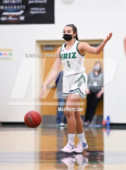 Thumbnail 1 in Doherty @ ThunderRidge photogallery.