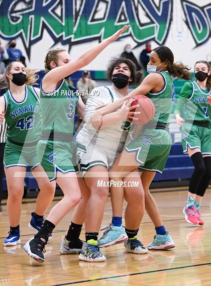 Thumbnail 2 in Doherty @ ThunderRidge photogallery.