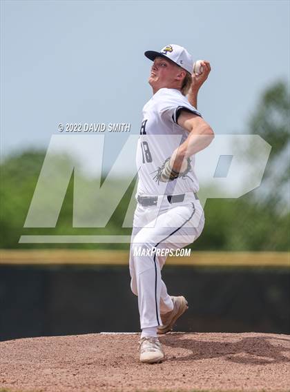 Thumbnail 1 in Raymore-Peculiar @ Liberty North - MSHSAA Class 6 Quarterfinal photogallery.