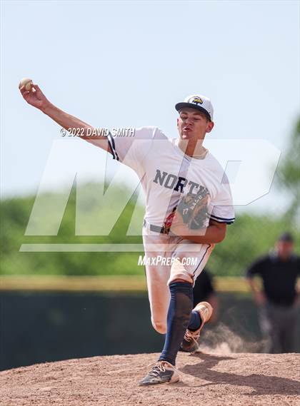 Thumbnail 1 in Raymore-Peculiar @ Liberty North - MSHSAA Class 6 Quarterfinal photogallery.