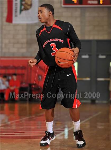 Thumbnail 1 in Rainier Beach vs. Westchester (Nike Extravaganza) photogallery.