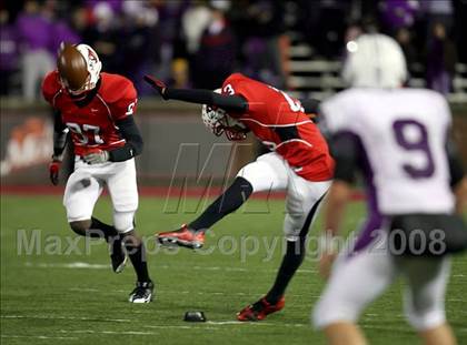 Thumbnail 2 in Elder vs Colerain (D1 Regional Final) photogallery.