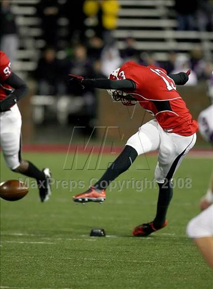 Thumbnail 3 in Elder vs Colerain (D1 Regional Final) photogallery.