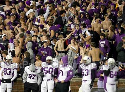 Thumbnail 2 in Elder vs Colerain (D1 Regional Final) photogallery.