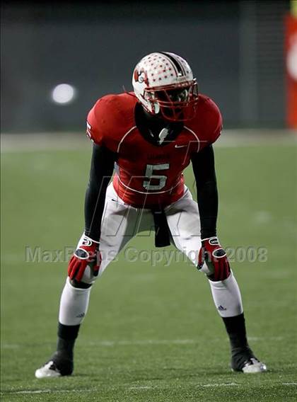 Thumbnail 2 in Elder vs Colerain (D1 Regional Final) photogallery.