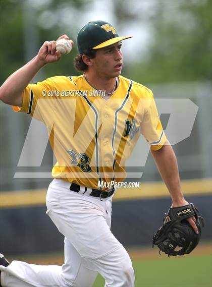 Thumbnail 3 in Lancaster vs. Williamsville North (Section 6 Class AA Final) photogallery.