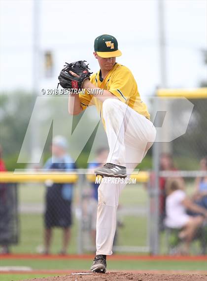 Thumbnail 3 in Lancaster vs. Williamsville North (Section 6 Class AA Final) photogallery.