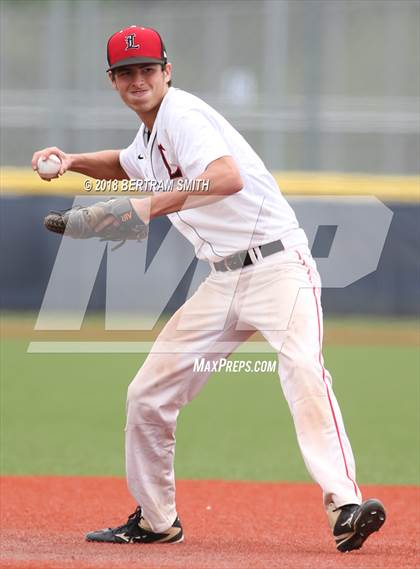 Thumbnail 3 in Lancaster vs. Williamsville North (Section 6 Class AA Final) photogallery.