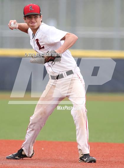 Thumbnail 1 in Lancaster vs. Williamsville North (Section 6 Class AA Final) photogallery.