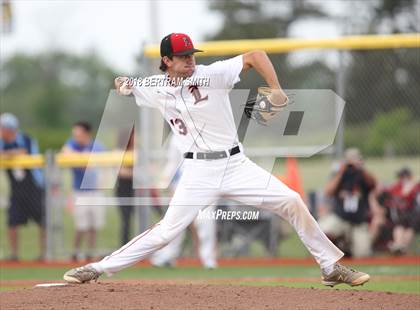 Thumbnail 2 in Lancaster vs. Williamsville North (Section 6 Class AA Final) photogallery.